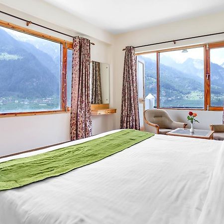 Готель Treebo Manali Retreat Екстер'єр фото