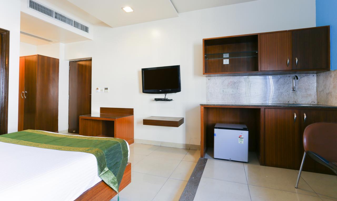 Готель Treebo Manali Retreat Екстер'єр фото