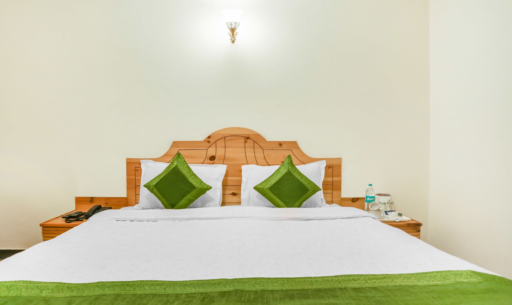 Готель Treebo Manali Retreat Екстер'єр фото