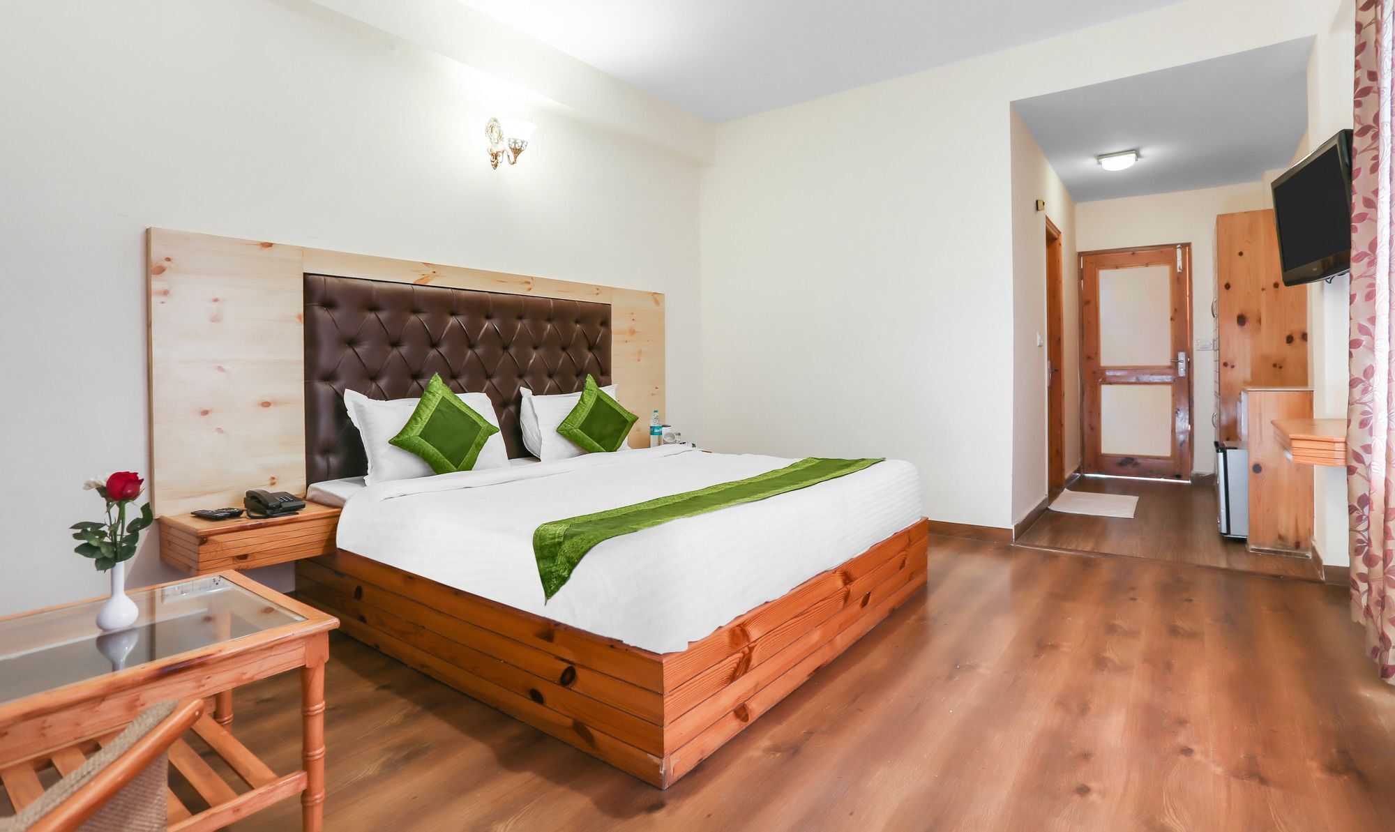 Готель Treebo Manali Retreat Екстер'єр фото