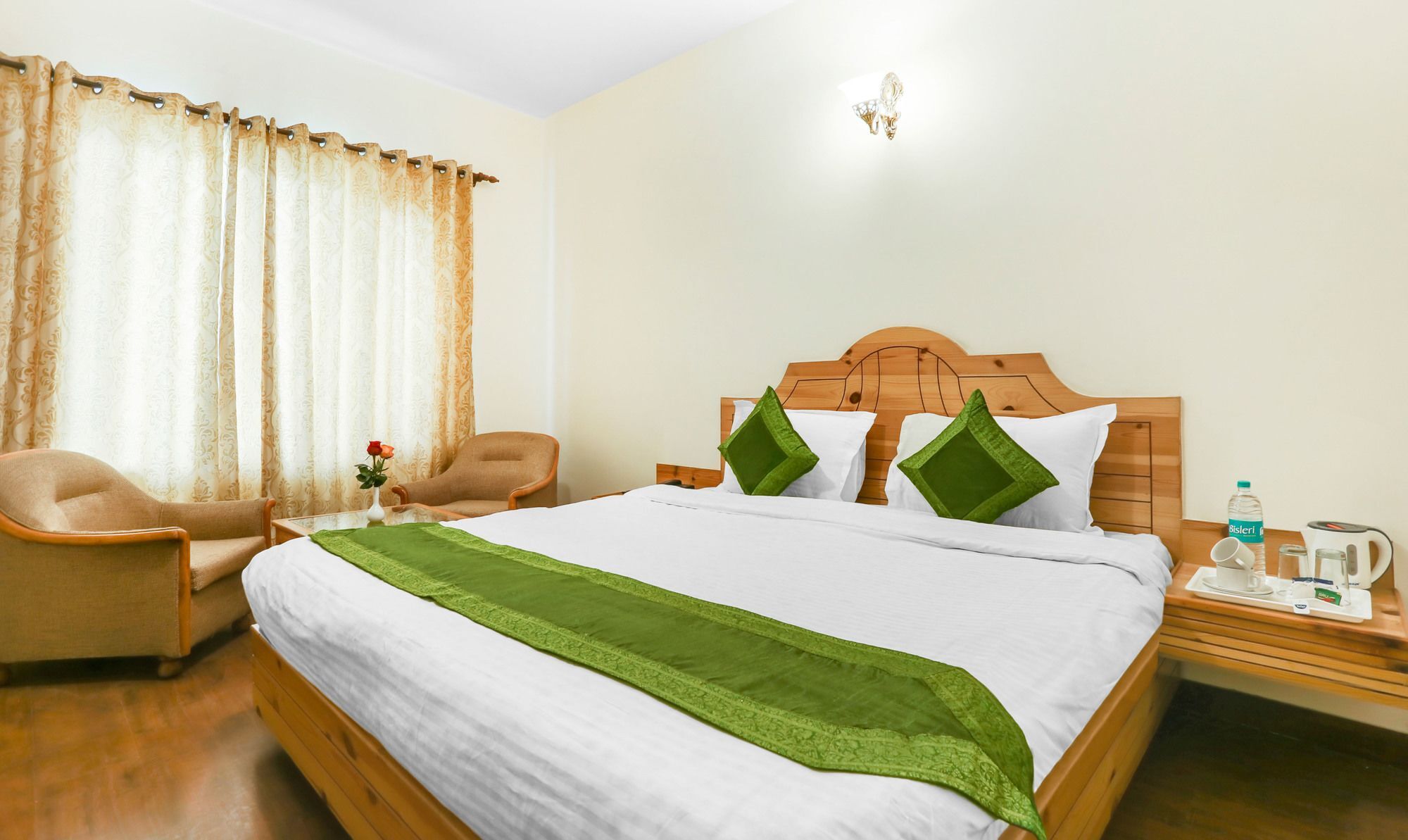 Готель Treebo Manali Retreat Екстер'єр фото